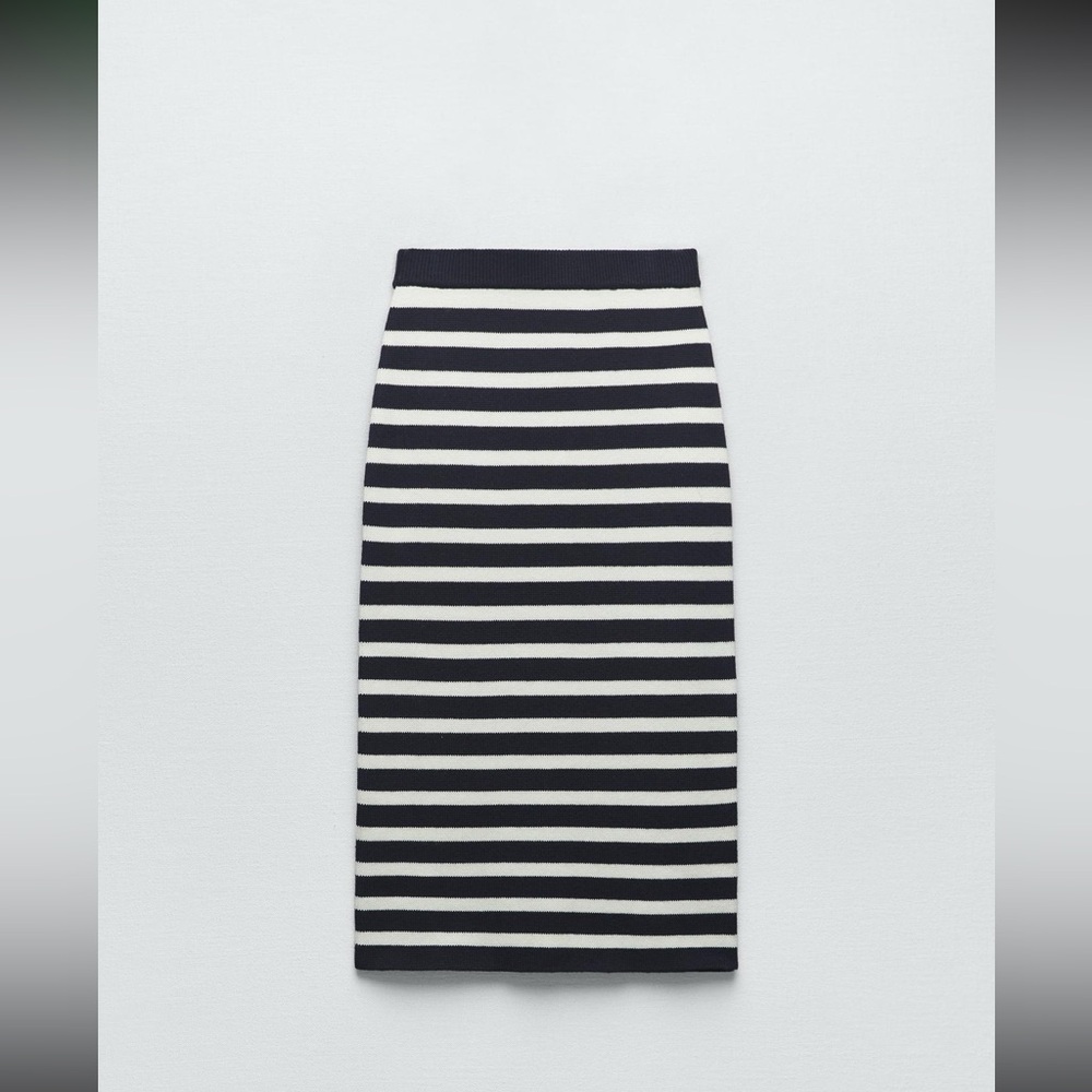 ZARA Striped Knit Skirt - Picture 2 of 4